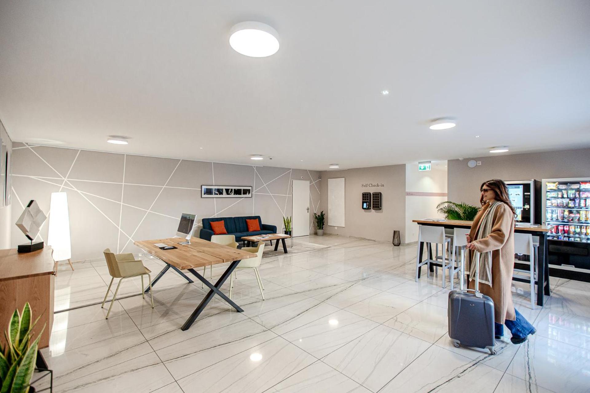 Miralago Locarno Easy Rooms Muralto Exterior photo