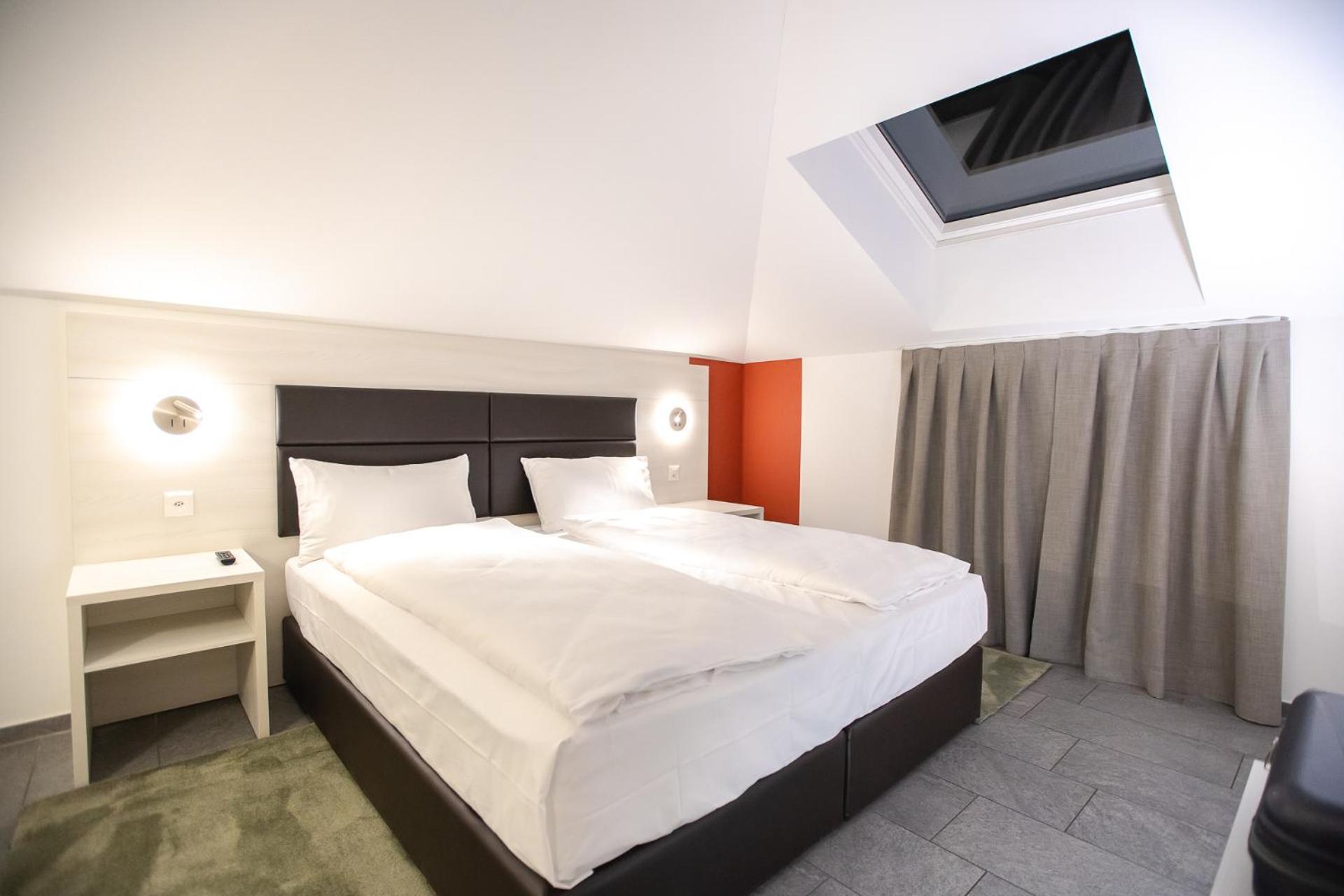 Miralago Locarno Easy Rooms Muralto Exterior photo
