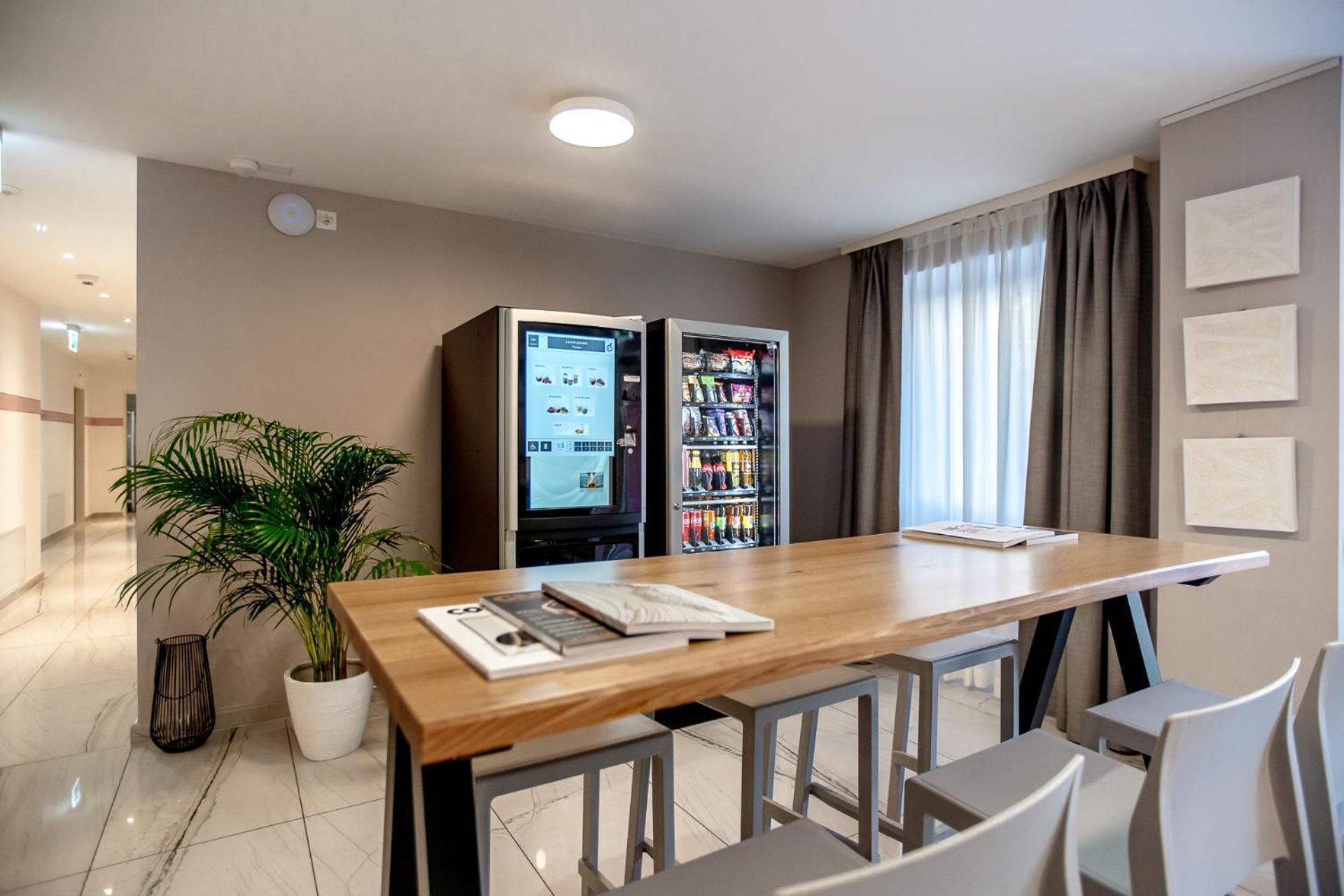 Miralago Locarno Easy Rooms Muralto Exterior photo